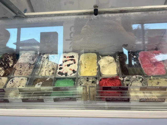 Carvel Picture 2