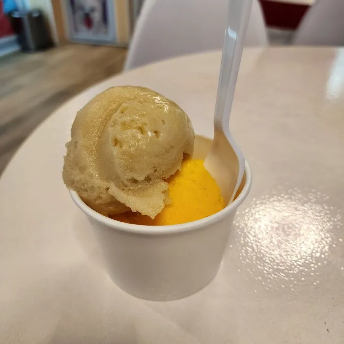 Teofilo’s Ice Cream Paleteria Picture 6