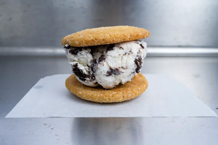 Famous Cookie Creamery Picture 4