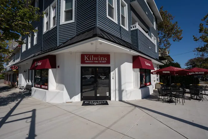 Kilwins Ice Cream - Chocolate - Fudge Picture 7