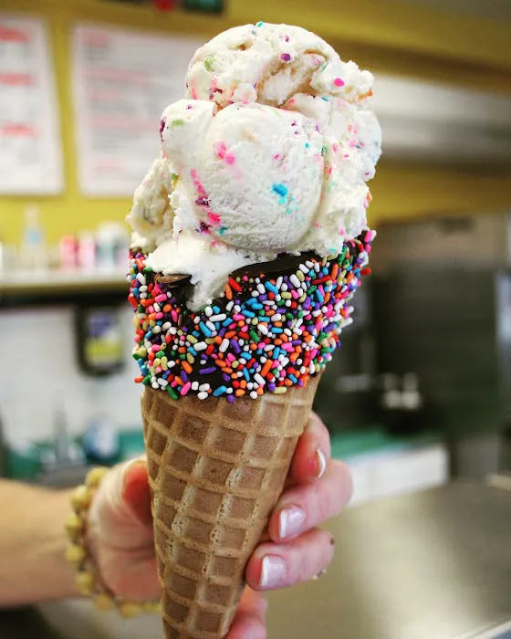 Johnny B Goode Ice Cream Parlor Picture 4