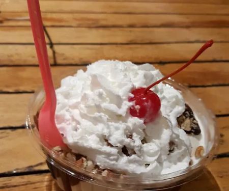 Aunt Betty's Ice Cream Shack