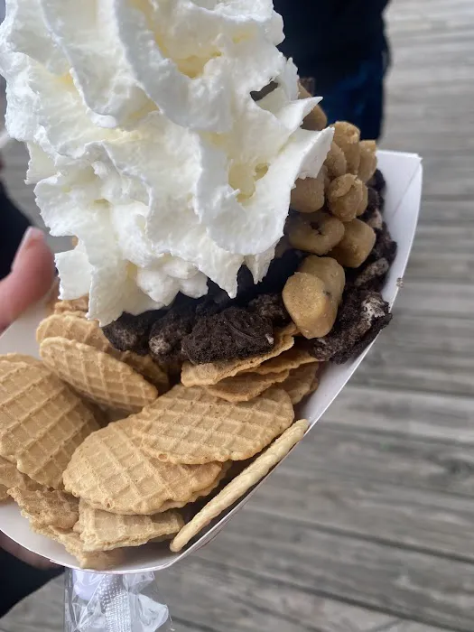 Aloha Soft Serve Picture 3