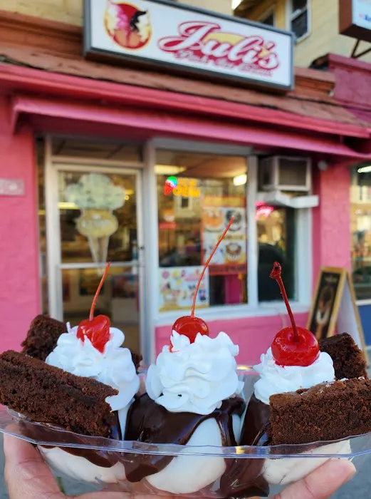Juli's Pink Icecream Picture 2