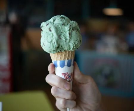 Ba Roos Ice Cream and Coffee