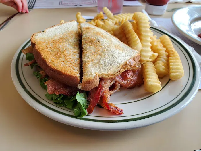 Dumser's Dairyland Restaurant Picture 5