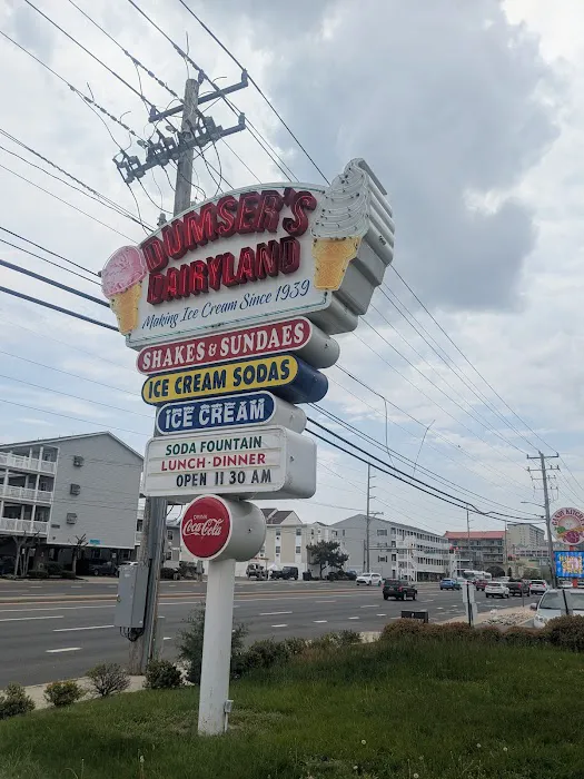 Dumser's Dairyland Restaurant Picture 2