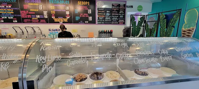 Island Creamery Picture 9