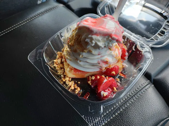 Fudgy's Ice Cream Picture 5