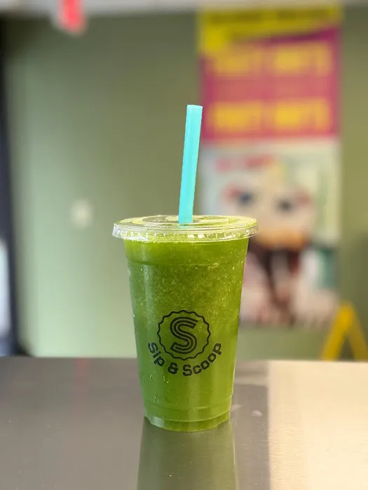 Sip & Scoop Picture 4