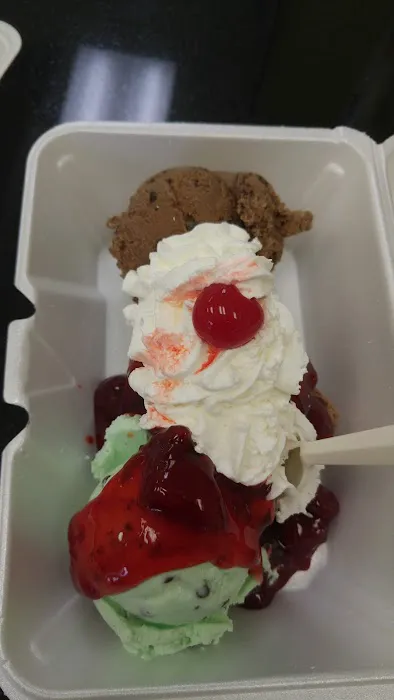 Brain Freeze Ice Cream Parlor Picture 5