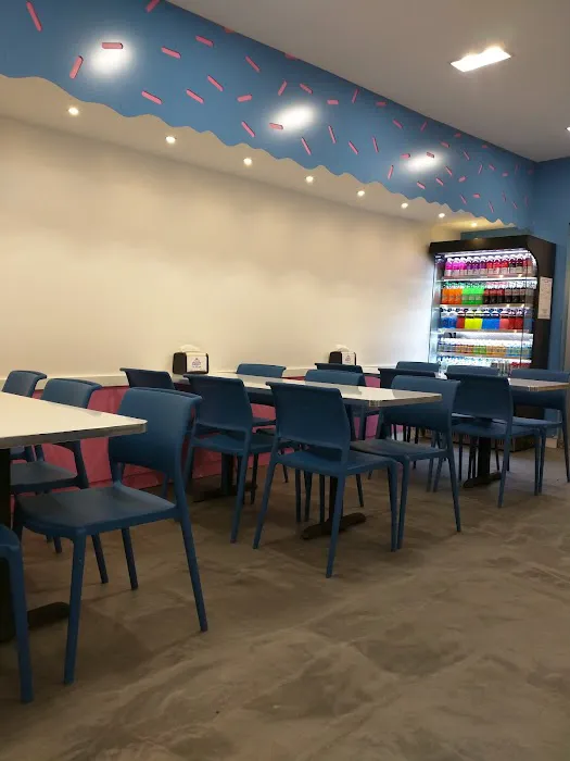 Sprinkles - Lakewood South Picture 2