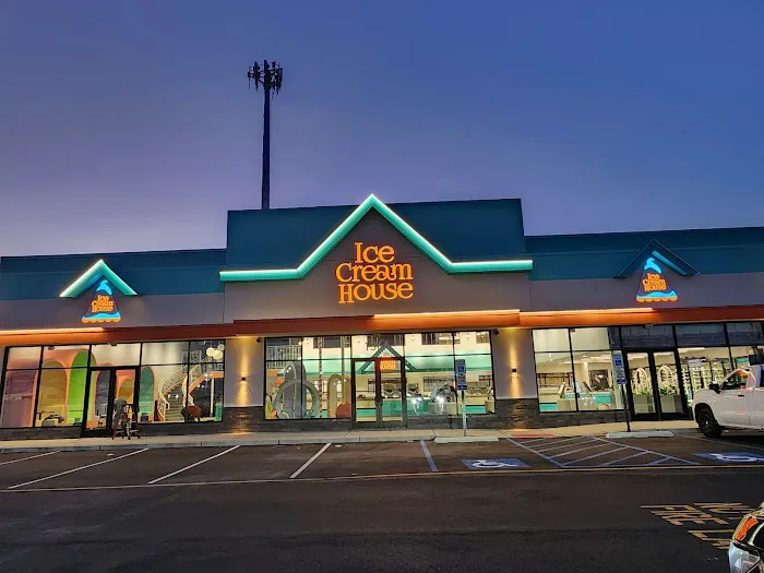 Ice Cream House Lakewood Picture 9