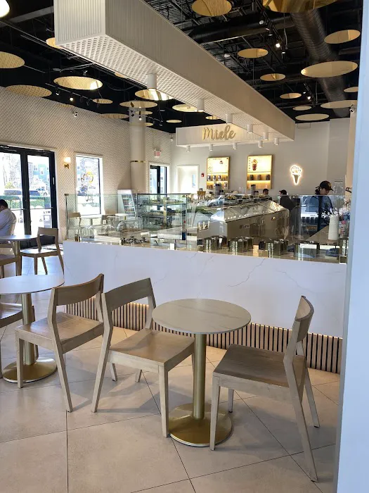 Miele Gelateria Picture 4