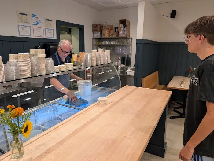Glorioso Creamery Picture 4
