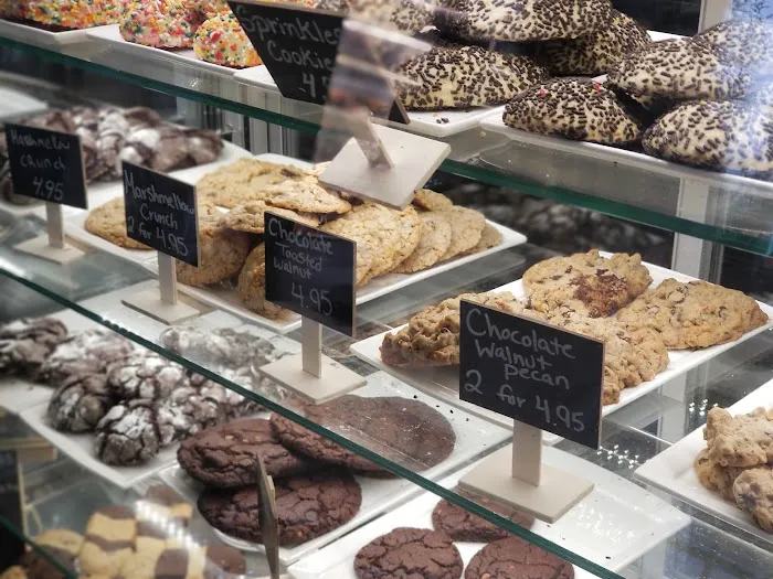 Cream Gelateria and Pasticceria Picture 5