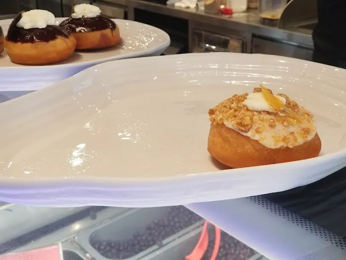 Cream Gelateria and Pasticceria Picture 6