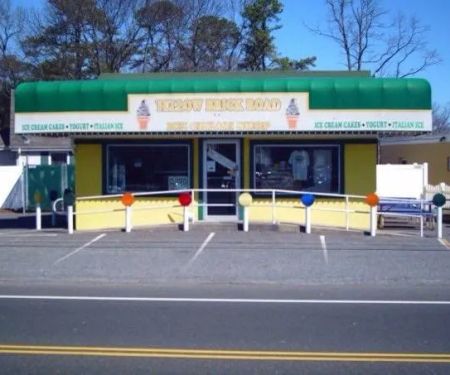 Yellow Brick Road Ice Cream Shop