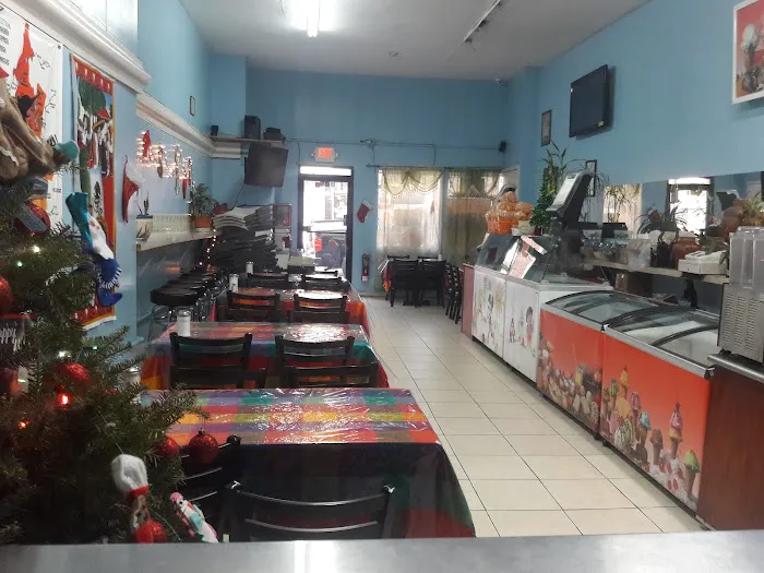Paleteria y Jugos Pueblo Picture 5