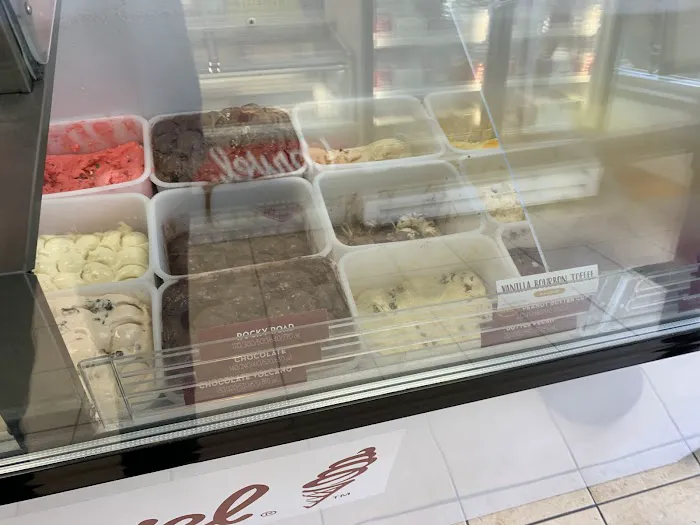 Carvel Picture 1