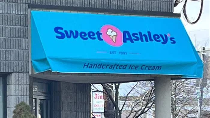 Sweet Ashley's Ice Cream Picture 5