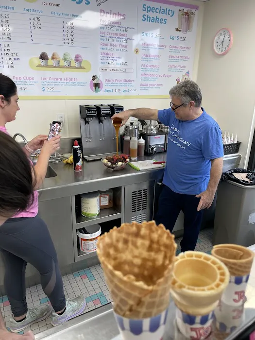 Sweet Ashley's Ice Cream Picture 9