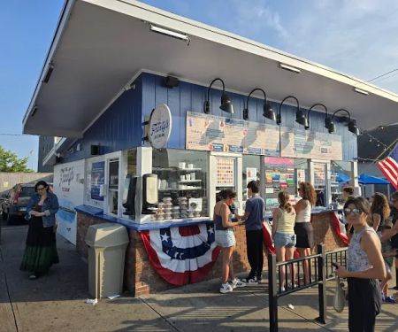 Mr. Frosty's Ice Cream Shop