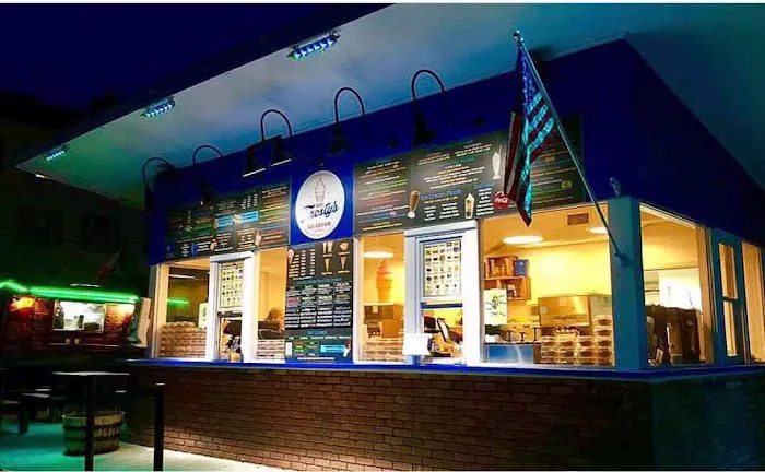 Mr. Frosty's Ice Cream Shop Picture 8