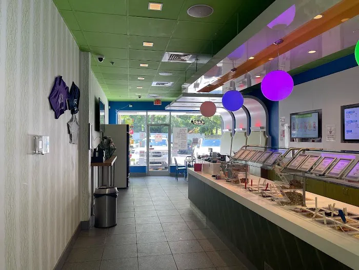 16 Handles Picture 3