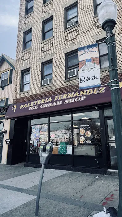 Paleteria Fernandez Picture 4