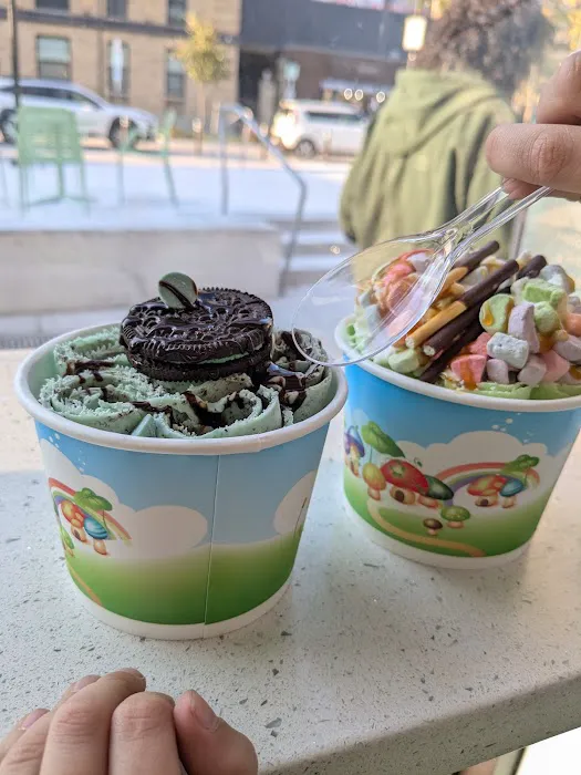 YUM Ice Cream& Bubble tea Picture 9