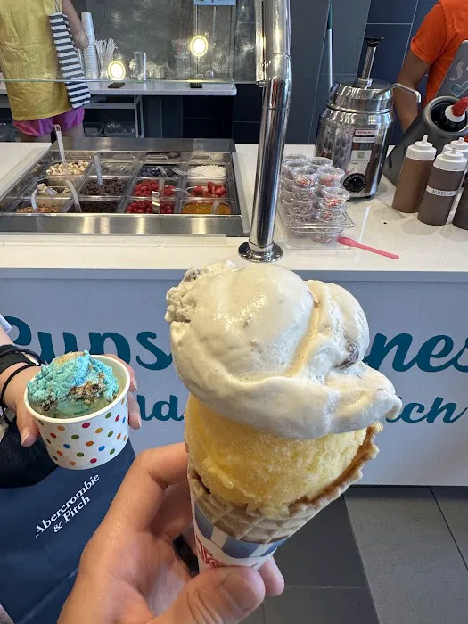 Cups N' Cones Picture 7