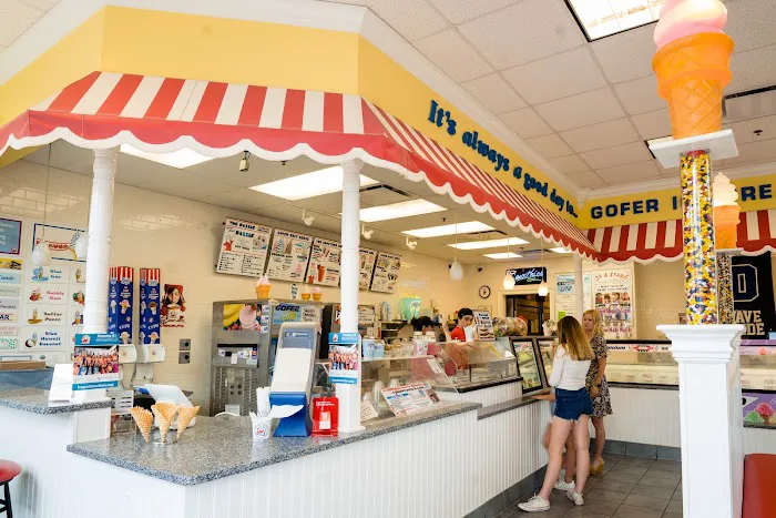 Gofer Ice Cream Darien Picture 4