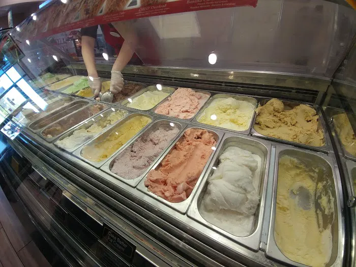 Cold Stone Creamery Picture 6