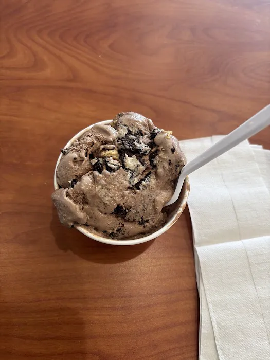 Cold Stone Creamery Picture 7