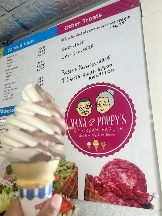 Nana and Poppy's Ice cream Parlor Picture 3