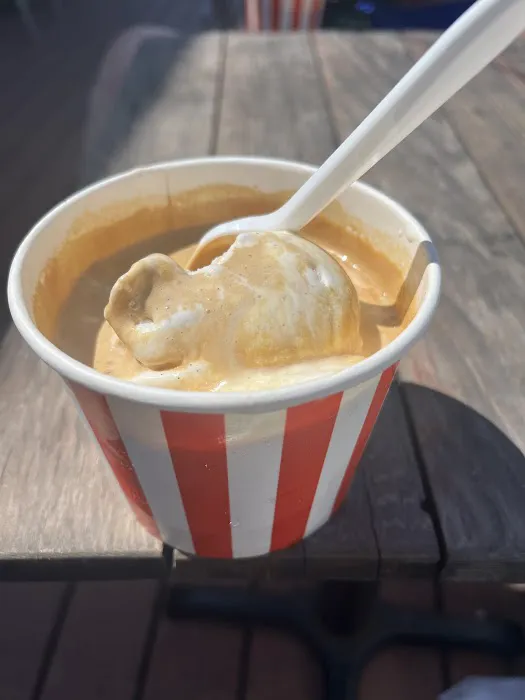 Sundae Best Boardwalk Cafe Picture 4
