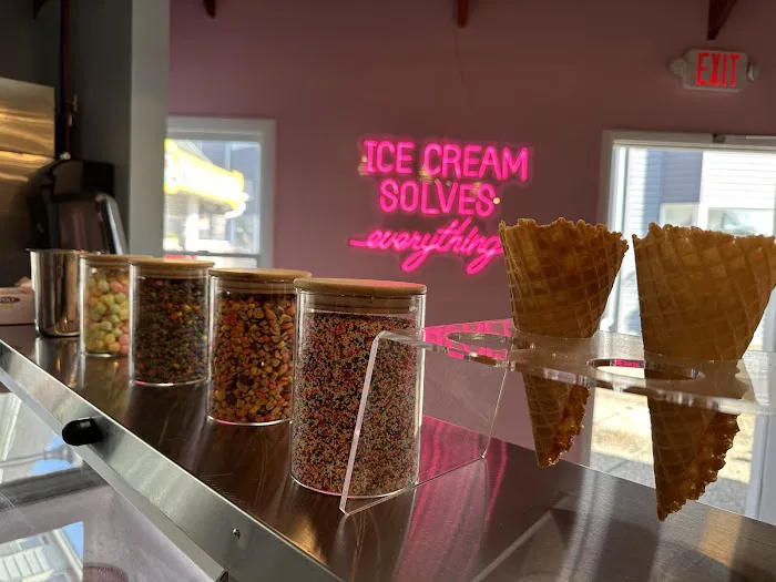 Sweet Shore Ice Cream Picture 5