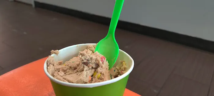 Dodo cookie dough and ice cream Picture 1