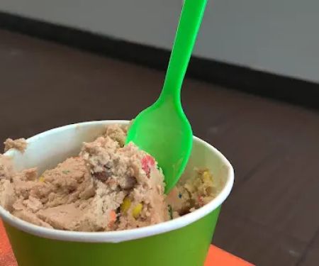 Dodo cookie dough and ice cream