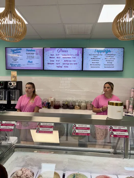By The Bay Creamery Picture 9