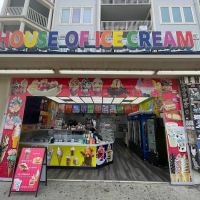 House of Ice Cream ico