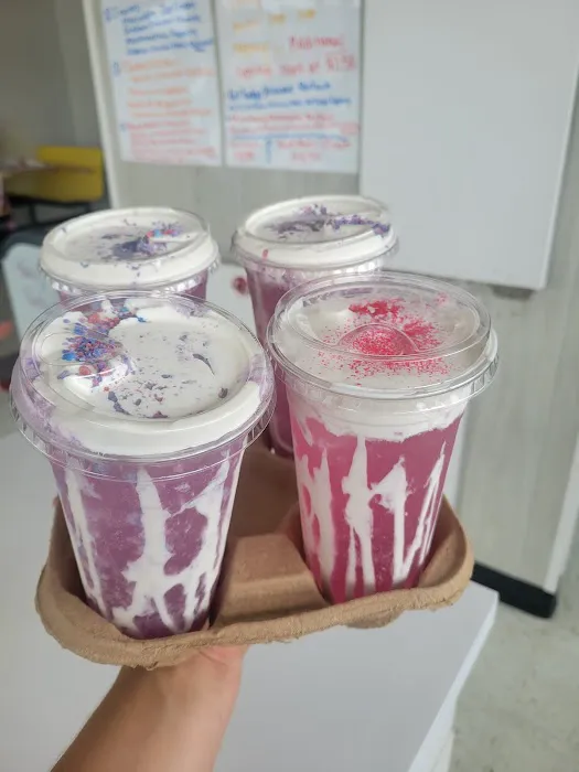 Laylas Sweets Picture 4