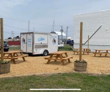 Pay's Sno Shack