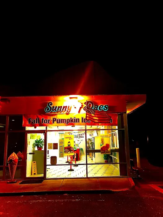 Sunny Daes of Trumbull Picture 2