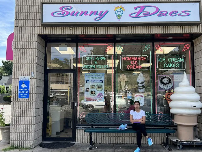 Sunny Daes of Fairfield Picture 6