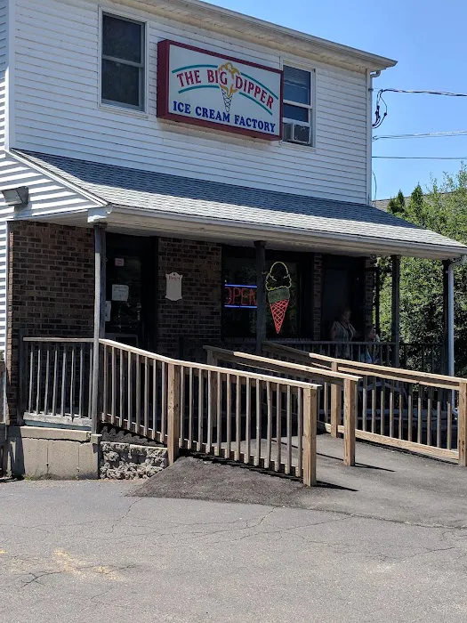 The Big Dipper Ice Cream Parlour ️ Picture 8