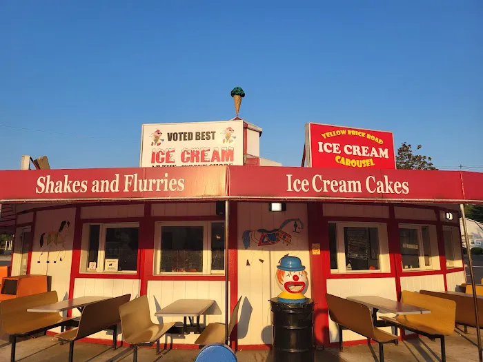 Yellow Brick Ice Cream Carousel Picture 2