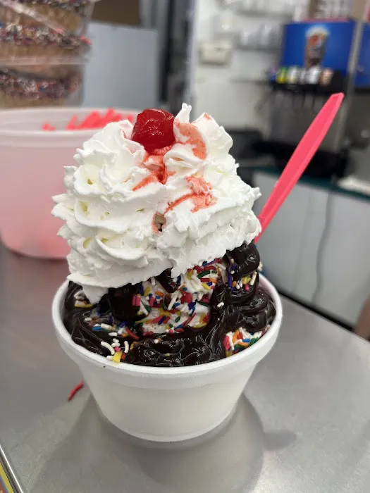 Yellow Brick Ice Cream Carousel Picture 4
