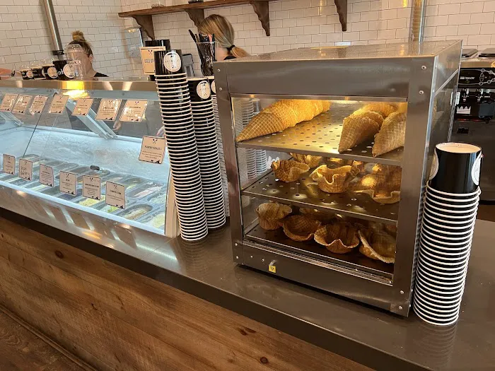 Nicholas Creamery Picture 8